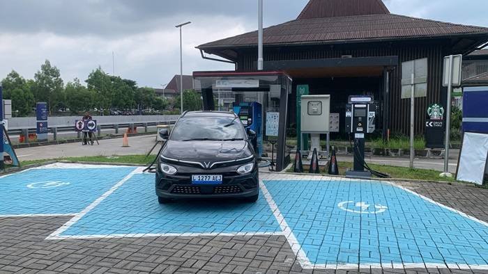 Spklu Fast Charging Tersedia Di Resta Pendopo Km 456