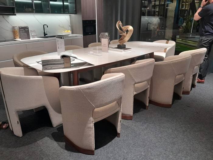 2b50f4a1 1819 43e7 880b 06504b5dfedf