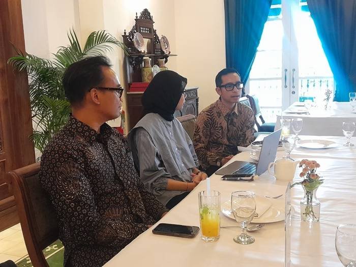 78a68a99 ff17 4a37 ab82 f7fe72bd715f